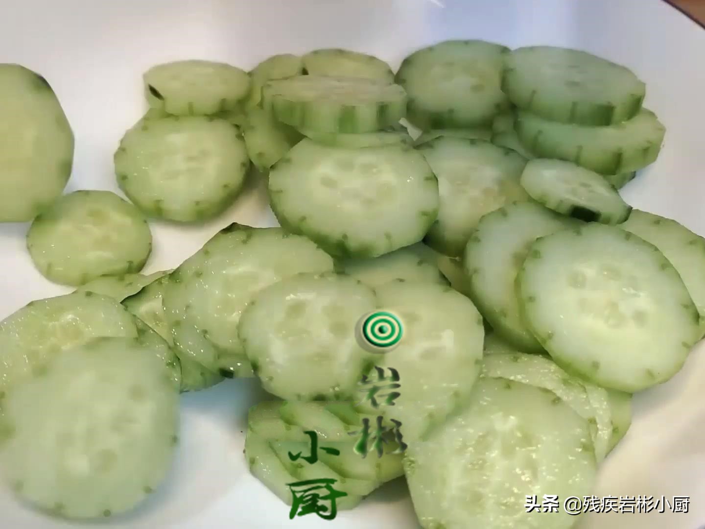 黃瓜減肥法一周瘦20斤是真的嗎（黃瓜減肥原理）