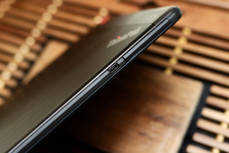 如虎添翼,給最強(qiáng)商務(wù)本ThinkPad 8加上LTE 4G