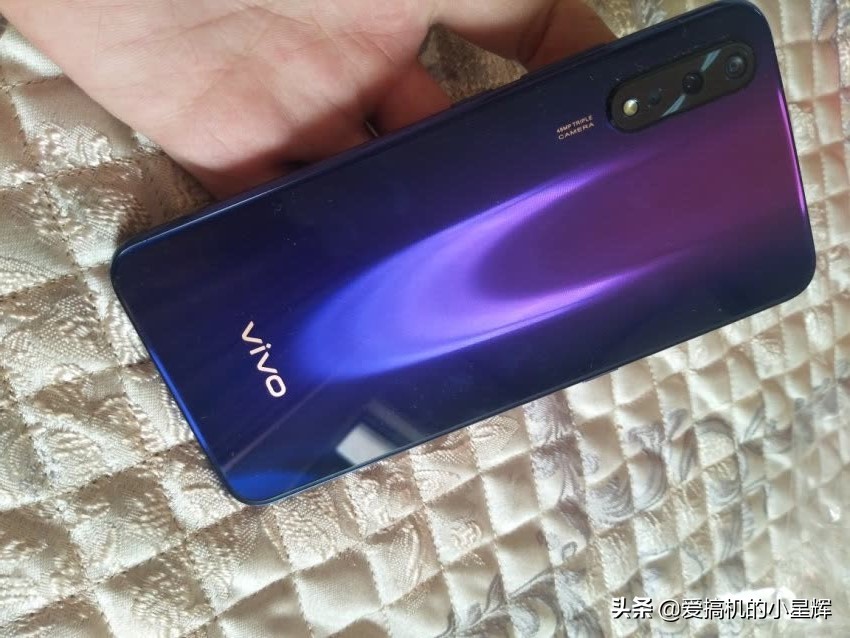 vivo Z5到底怎樣？真實使用半個月后，說說優(yōu)缺點