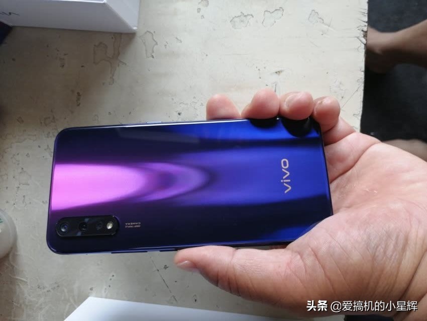 vivo Z5到底怎樣？真實使用半個月后，說說優(yōu)缺點