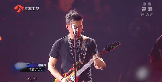 跨年演唱會哪家強？零假唱、炫舞臺的江蘇衛(wèi)視拿下收視第一
