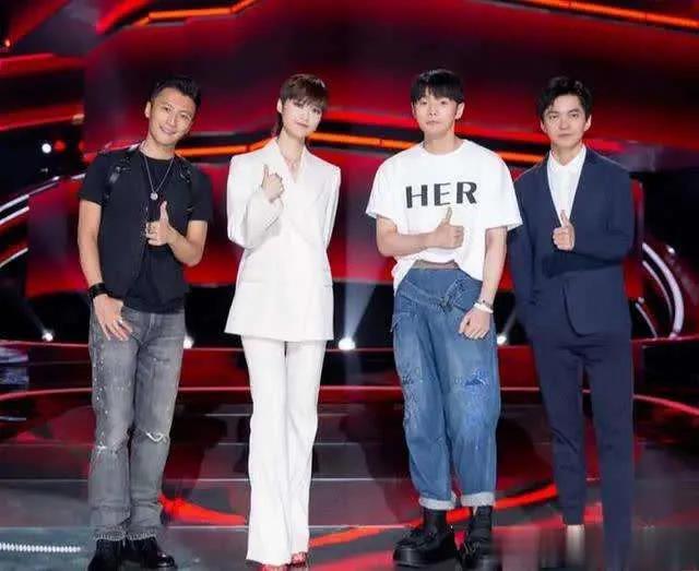 單依純得了2020《好聲音》冠軍，傅欣瑤就是不服