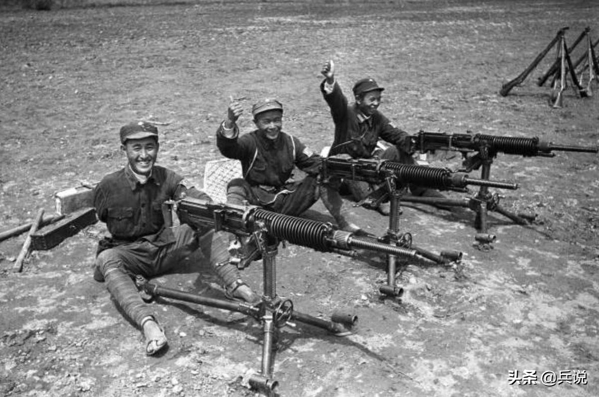 八路軍一個(gè)團(tuán)多少人？抗戰(zhàn)特殊編制：全團(tuán)5個(gè)連，總共700人