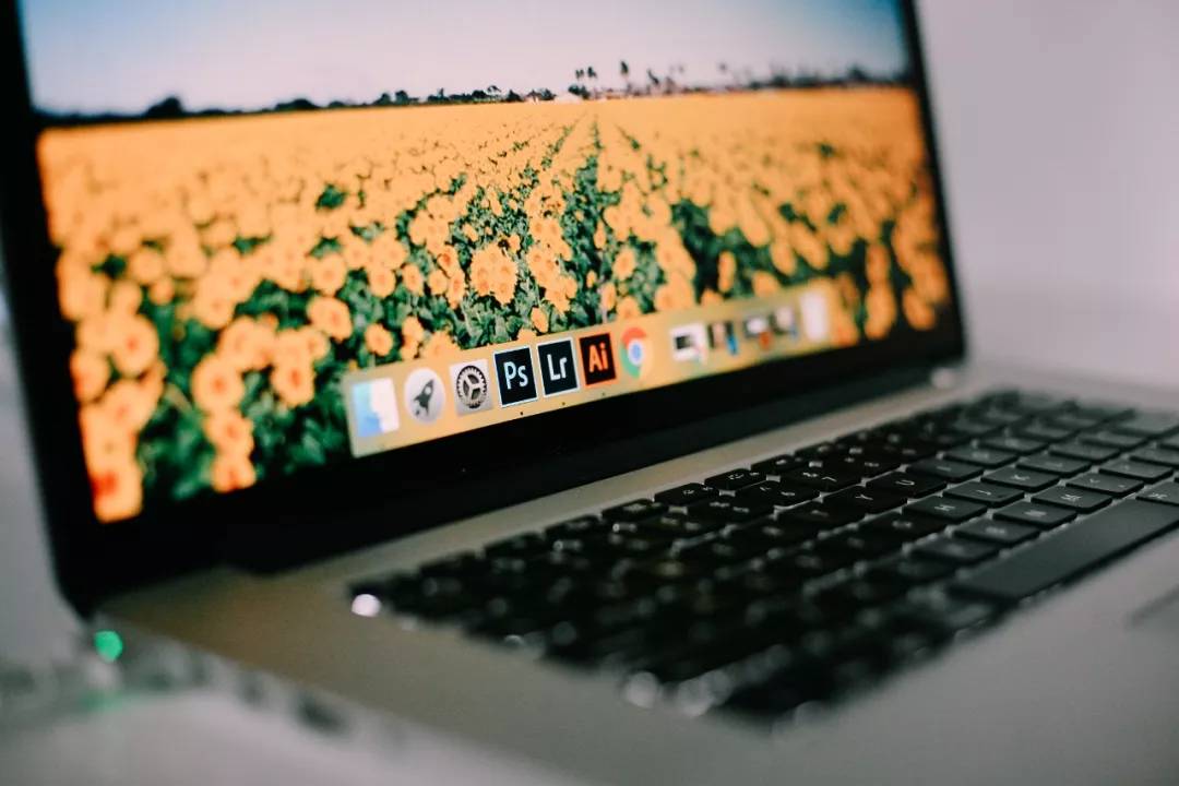 Adobe怎么知道有人在使用盜版的？