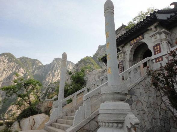 文化之五岳：東岳泰山，西岳華山，中岳嵩山，北岳恒山，南岳衡山