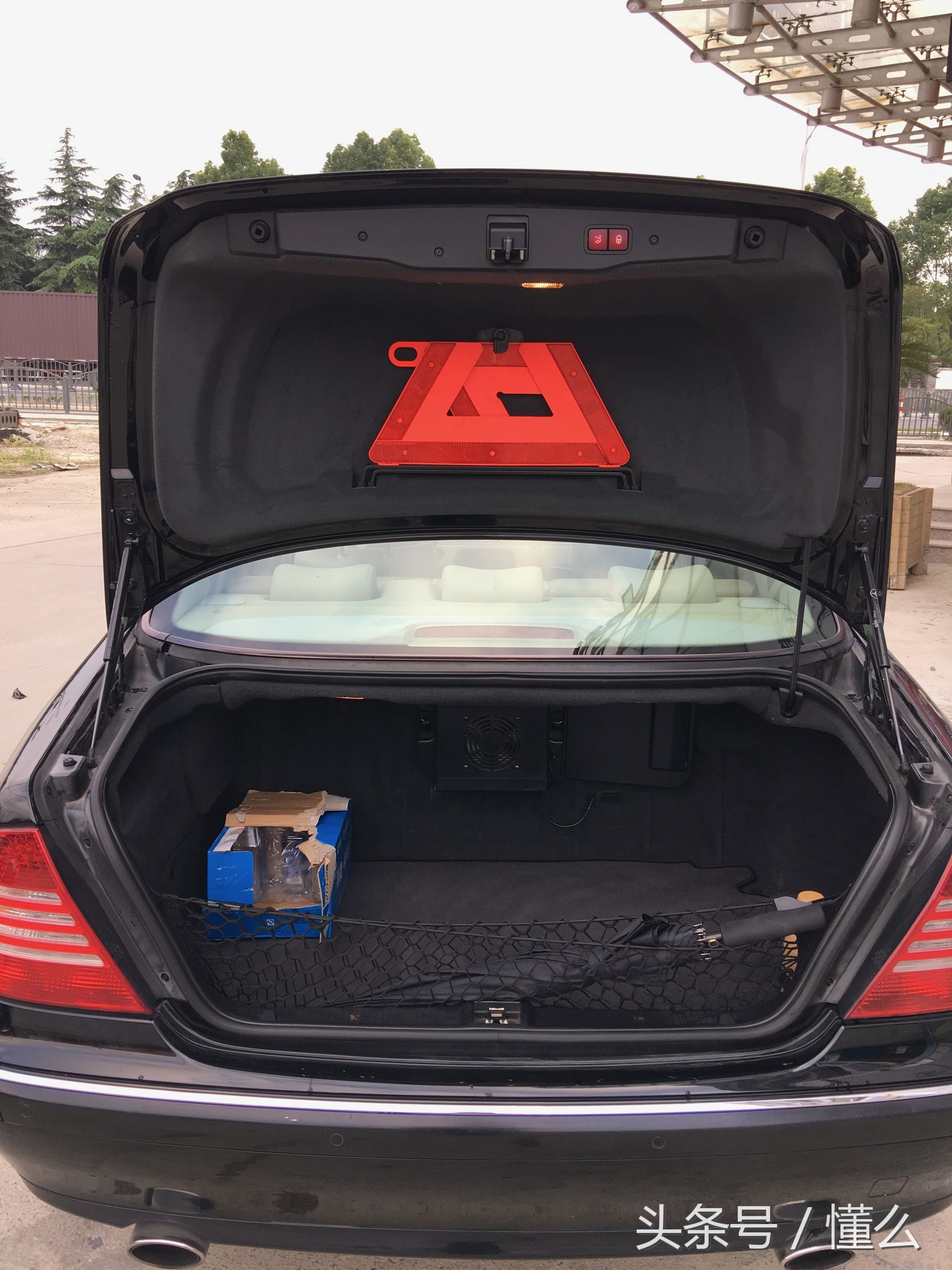 解析經(jīng)典第八代奔馳S600 氣質(zhì)豪車(chē) 唾手可得