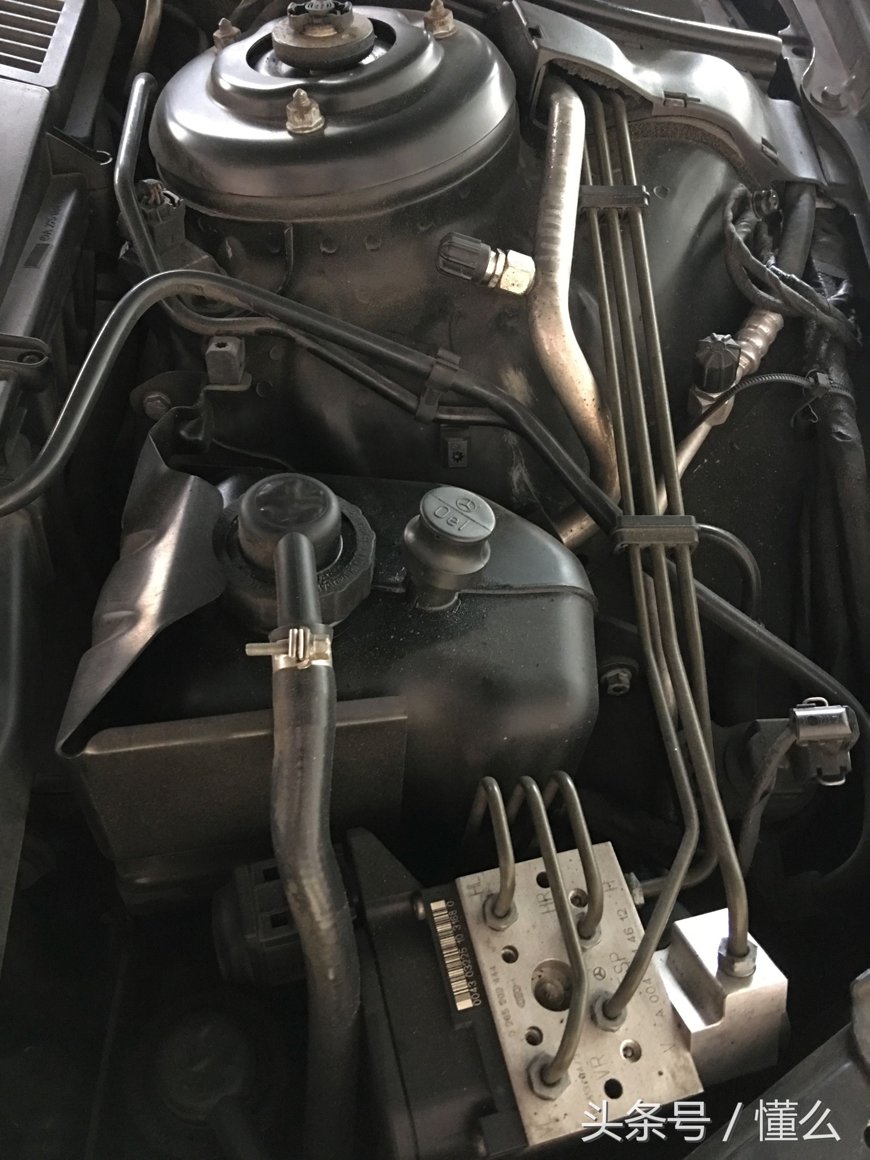 解析經(jīng)典第八代奔馳S600 氣質(zhì)豪車(chē) 唾手可得