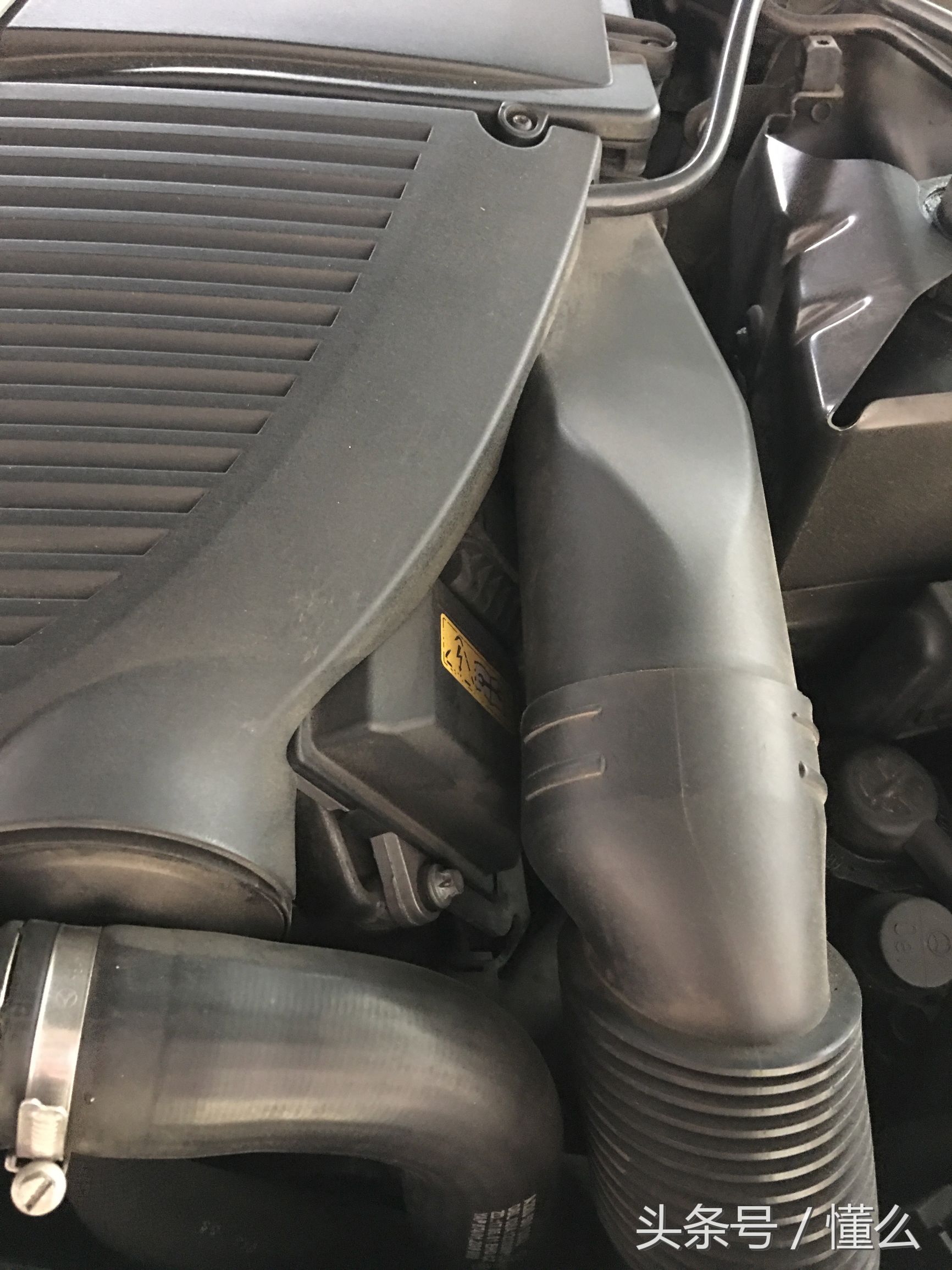 解析經(jīng)典第八代奔馳S600 氣質(zhì)豪車(chē) 唾手可得