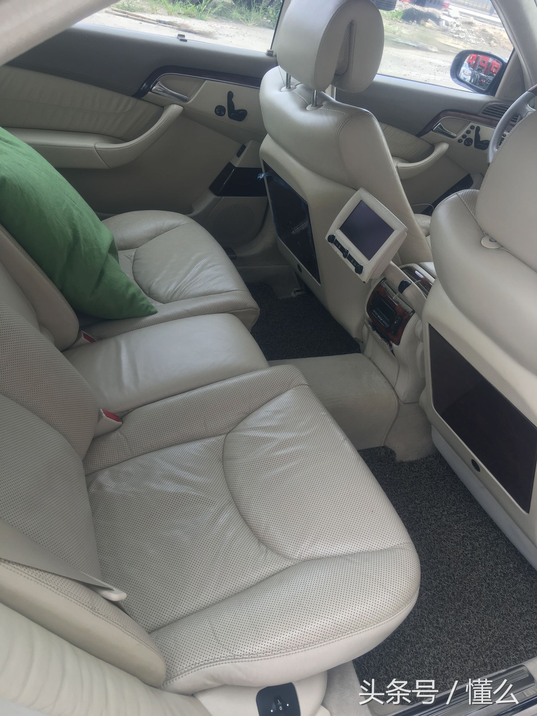 解析經(jīng)典第八代奔馳S600 氣質(zhì)豪車(chē) 唾手可得