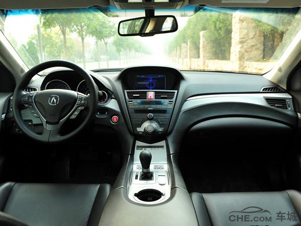 跨界轎跑謳歌ZDX 價(jià)格89萬左右起售