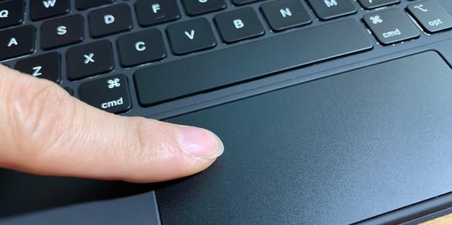 蘋果iPad新款Magic keyboard妙控鍵盤上手實測，手感很奇妙