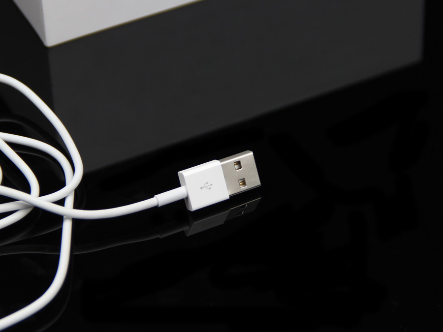 iPhone6外觀、屏幕、拍照、系統(tǒng)、硬件、對(duì)比、總結(jié)全系列