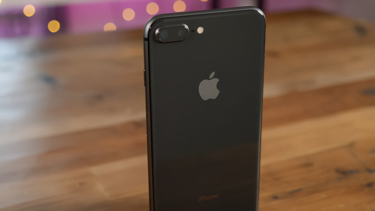 已經(jīng)2021年了，iPhone 8還能再戰(zhàn)3年嗎？