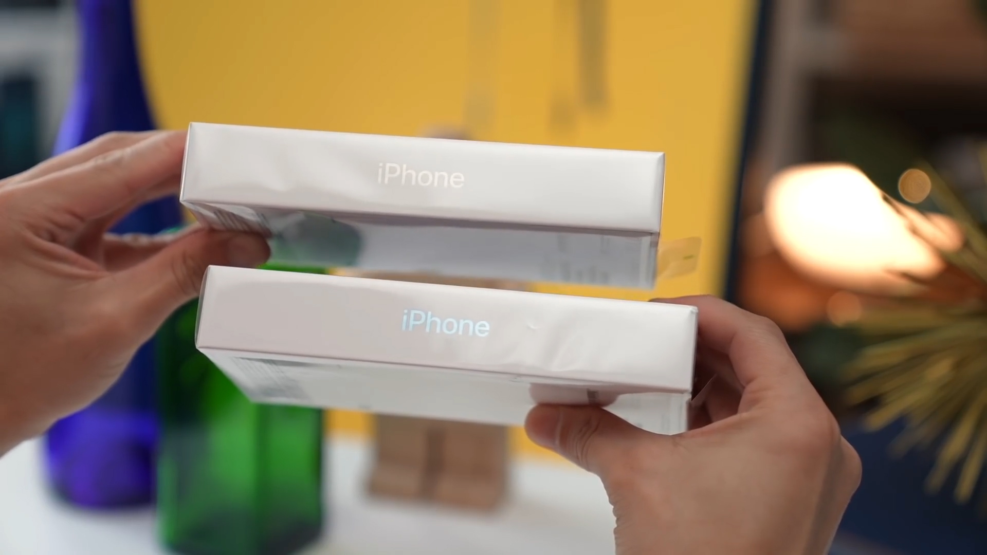 iPhone12和12pro全方面對(duì)比，看完再?zèng)Q定土豪勿進(jìn)