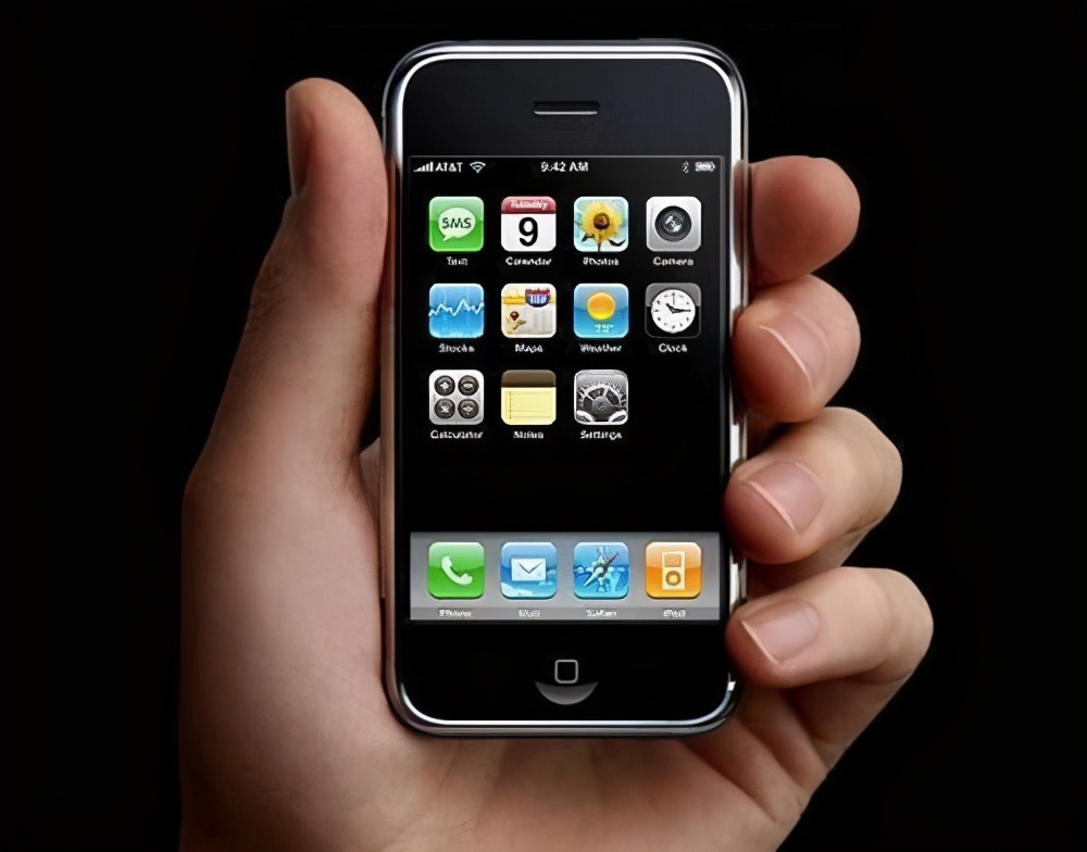 你的第一部iPhone是哪一款？哪一款讓你記憶猶新？