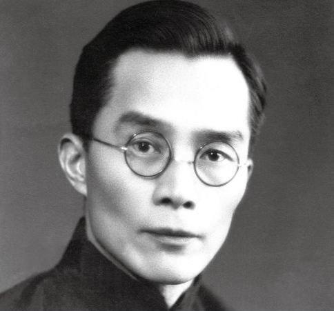 冰心，一個(gè)“世紀(jì)老人”愛情/她用一生的幸福告訴我們婚姻的模樣
