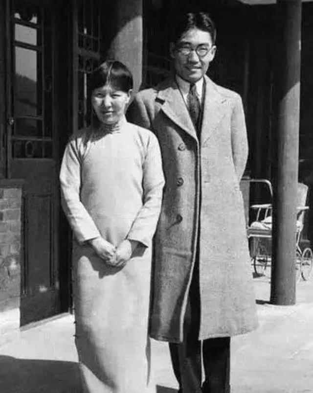 冰心，一個(gè)“世紀(jì)老人”愛情/她用一生的幸福告訴我們婚姻的模樣