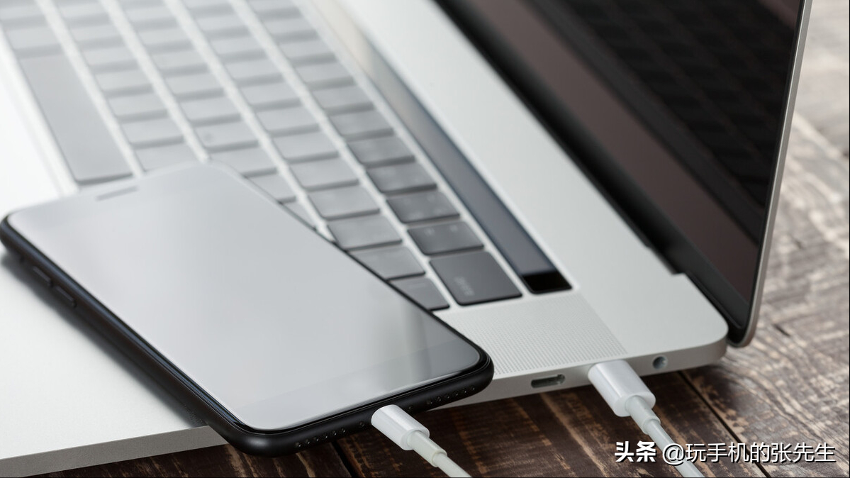 蘋果手機(jī)怎么連接電腦？詳細(xì)步驟，教你玩轉(zhuǎn)iPhone