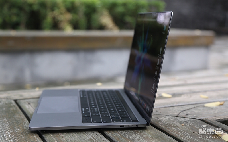 蘋果MacBook Pro五年進(jìn)化：成就最趁手的干活小鋼炮！