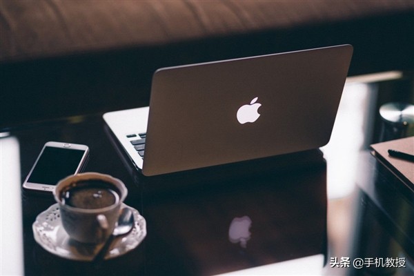 MacBook Air上首發(fā)M2芯片很心動？但我勸你先等等，看看屏幕再說
