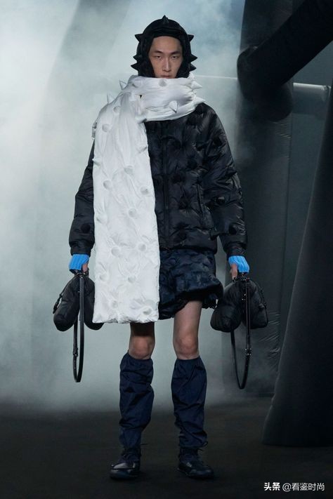 為什么Moncler羽絨服很貴卻極受歡迎？這些是本季的熱門款