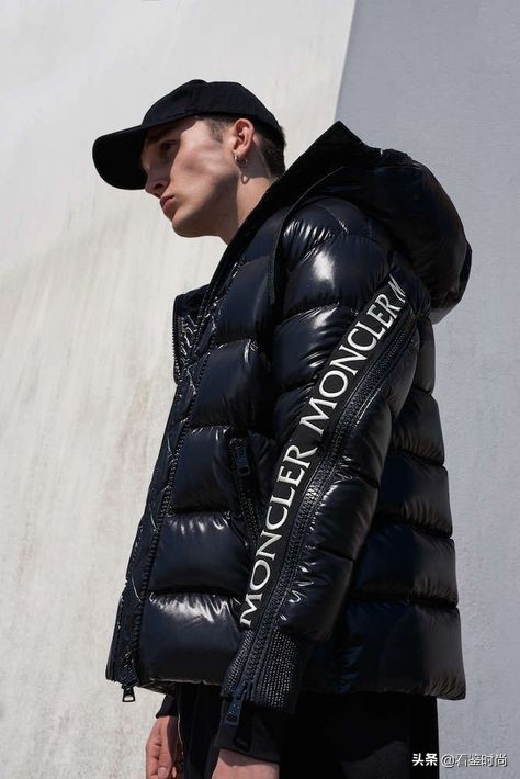 為什么Moncler羽絨服很貴卻極受歡迎？這些是本季的熱門款