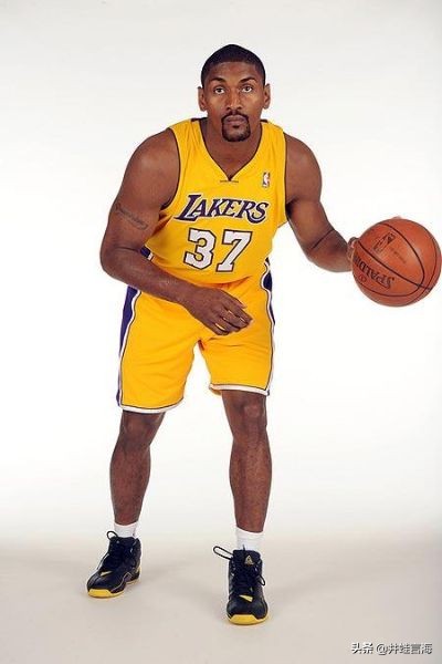 從0號開始，每個NBA球衣號碼的最偉大球員你知道是誰嗎？