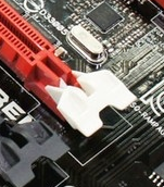 辦公室電腦裝機(jī)教程(八)安裝獨(dú)立顯卡&其他PCI-E設(shè)備安裝