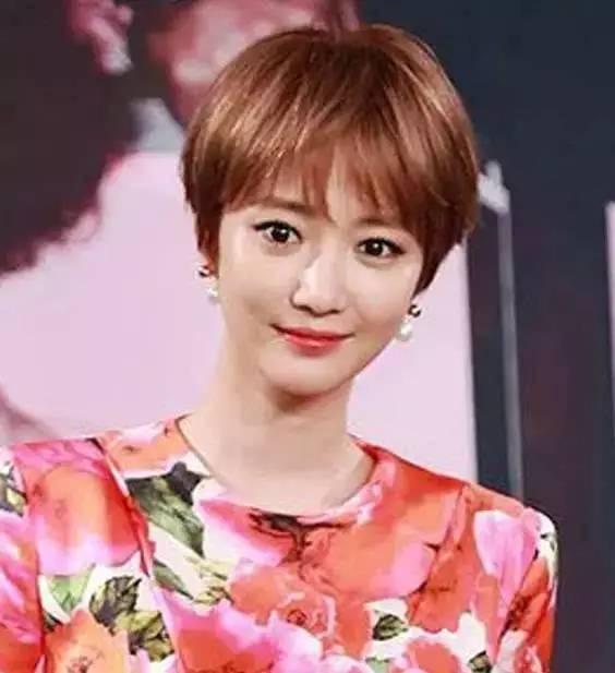 14張最流行的短發(fā)造型圖，還是短發(fā)女生好看