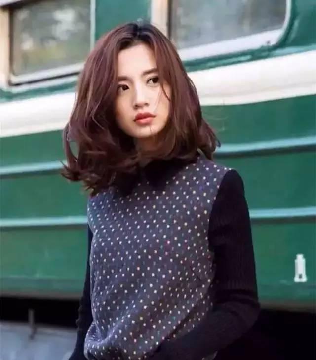 14張最流行的短發(fā)造型圖，還是短發(fā)女生好看