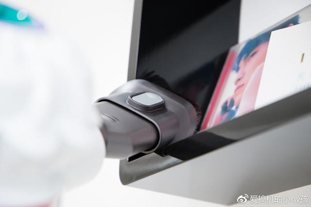 我又向高品質生活邁進了一步！戴森V7 Mattress除螨儀手持吸塵器