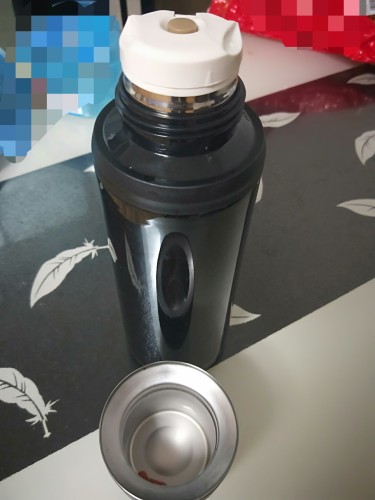極愛保溫杯怎么樣好不好，杯蓋降溫保溫杯一星期使用體驗(yàn)