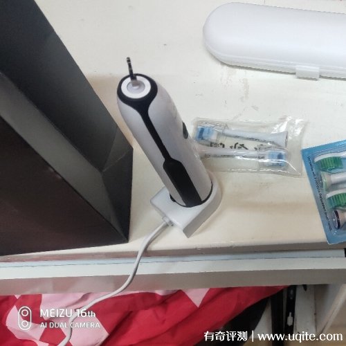 飛利浦電動(dòng)牙刷哪款好是哪里產(chǎn)的，入門爆款評(píng)測(cè)(價(jià)格249元）    
