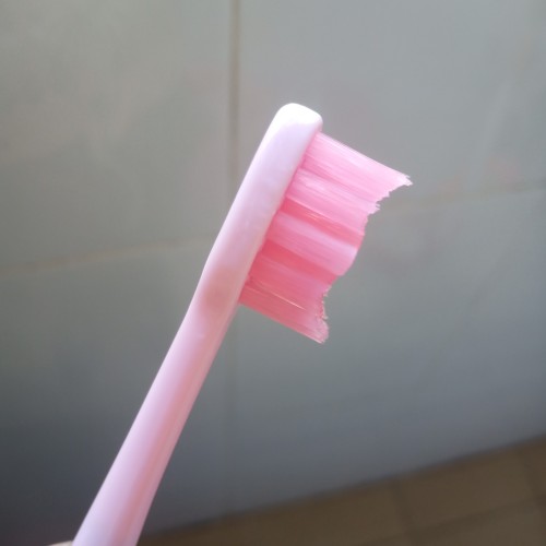 UClean閑凈電動(dòng)牙刷怎么樣好不好嗎，親身使用后評(píng)測(cè)(安全/實(shí)用) 
