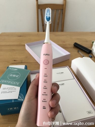 福派電動牙刷怎么樣是哪個國家的，國產(chǎn)品牌實(shí)測(價格58元)