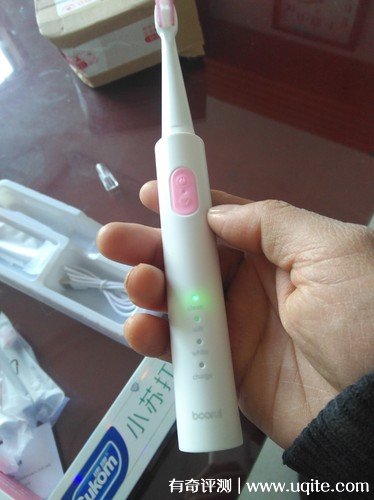 德國(guó)鉑瑞電動(dòng)牙刷怎么樣好用么，BR-Z1真實(shí)效果(內(nèi)部?jī)r(jià)17.9元)