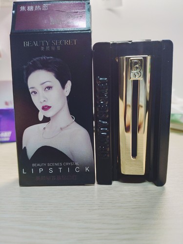 美顏秘笈口紅怎么樣孕婦可以用嗎，推薦晶鉆水潤口紅勃艮第酒紅色
