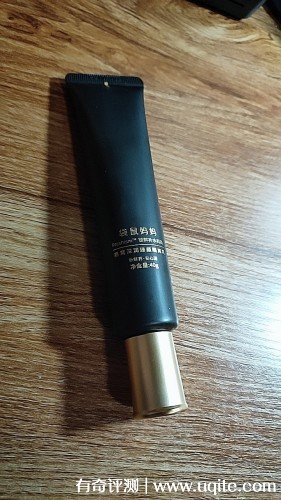 袋鼠媽媽隔離霜孕婦可以用嗎需要卸妝嗎，孕婦使用體驗(yàn)(無需卸妝)
