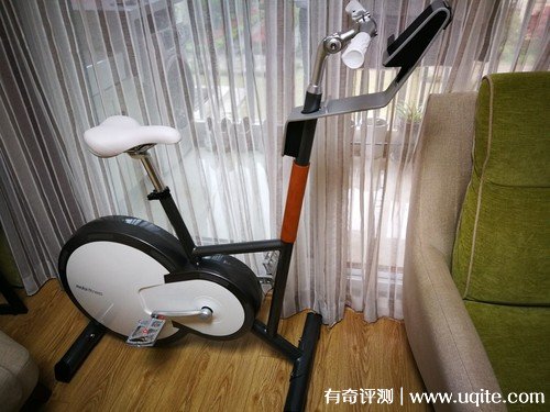 莫比動感單車怎么樣好用嗎，莫比健身車使用評測(價格1799元)