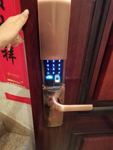 普賽羅智能指紋鎖怎么樣，用戶親測品質(zhì)可靠哦(密碼設(shè)置教程)