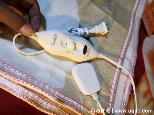 千姿電熱毯怎么樣是牌子嗎，真實(shí)使用體驗(yàn)(性價(jià)比高值得購(gòu)買(mǎi))
