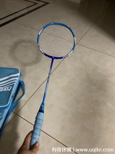 美獅龍羽毛球拍怎么樣多少錢，MSL60000效果評(píng)價(jià)(售價(jià)僅79元)